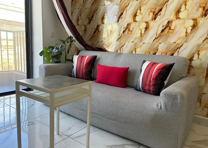 Lägenhet The Comfy Apartment-2 Bedroom, Near Shops, Restaurants & Bus Stop