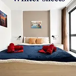 The Comfy Apartment-2 Bedroom, Near Shops, Restaurants & Bus Stop Lejlighed San Pawl il-Baħar